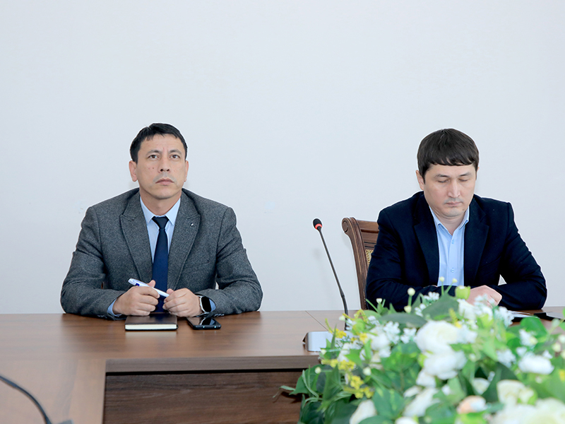 2_-21_02_257j1a9770tytyty_p28211